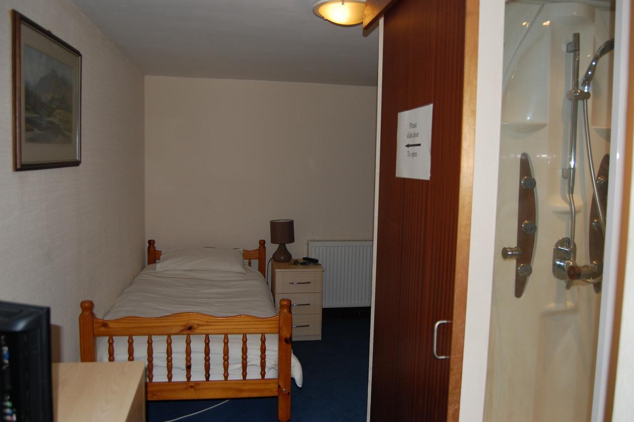 White Horse Hotel Strichen Экстерьер фото